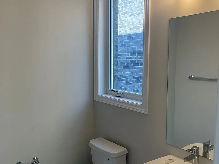 57 Folcroft St — Photo 8