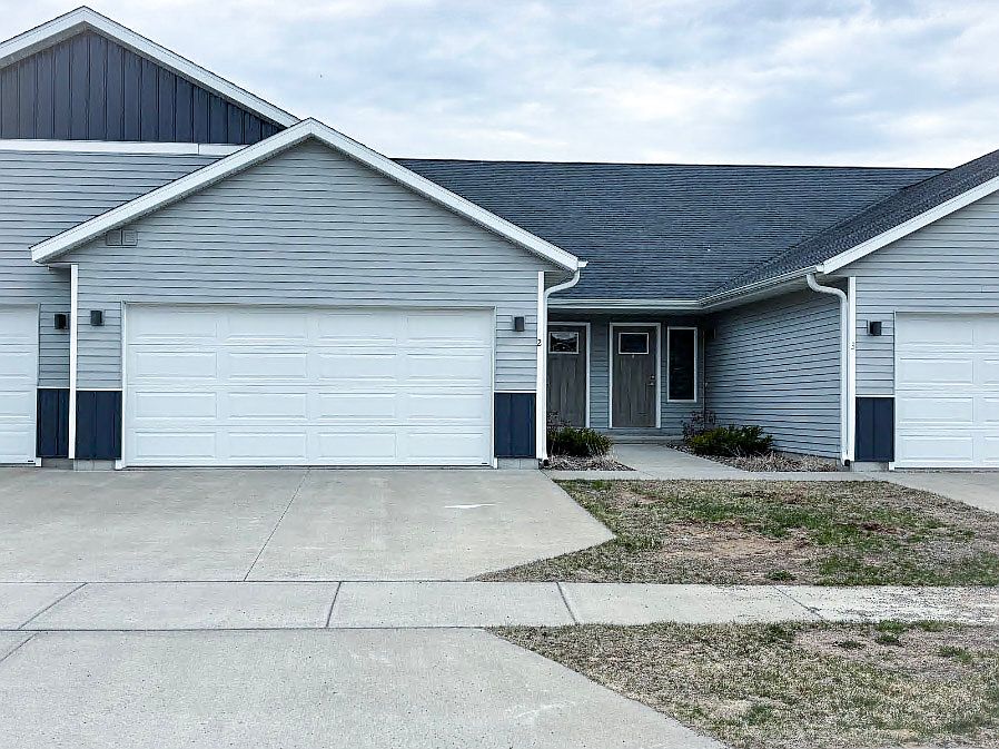 1st image of 1987 Southridge Ave #3