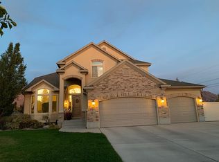 11984 N Westfield Cove Dr, Highland, UT 84003
