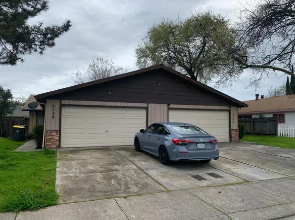2750-2748 Burlington Pl, Stockton, CA 95209