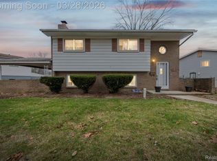 29540 Edward Dr, Inkster, MI 48141