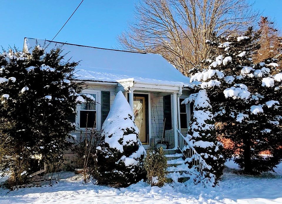 157 Chace St, Somerset, MA 02726 Zillow