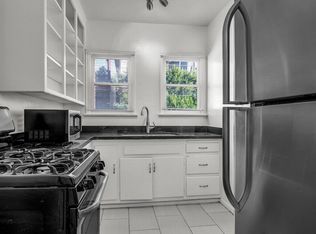 1354 N Havenhurst Dr #10, Los Angeles, CA 90046