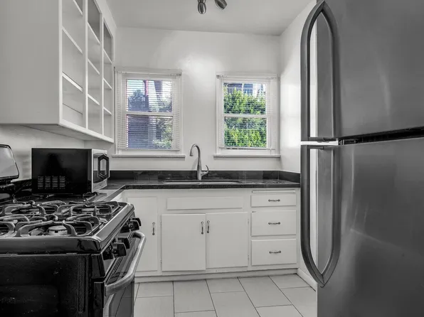 1354 N Havenhurst Dr #10, Los Angeles, CA 90046