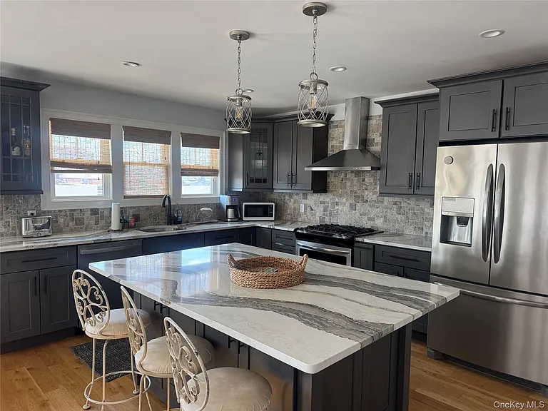 84 Maryland Ave — Photo 6