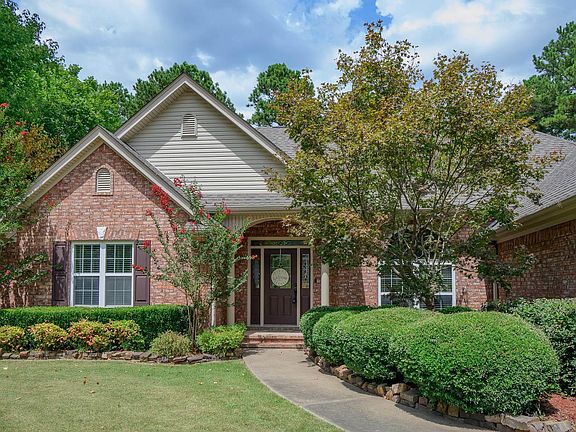 2nd image of 1003 Hope Cir