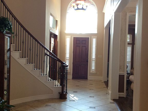 3rd image of 908 Smallwood Ave