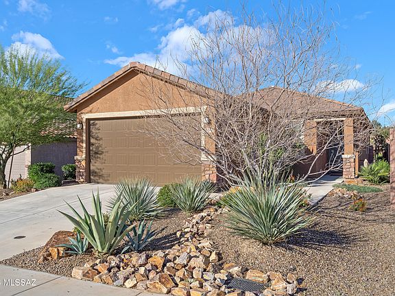 3rd image of 9385 N Agave Gold Rd