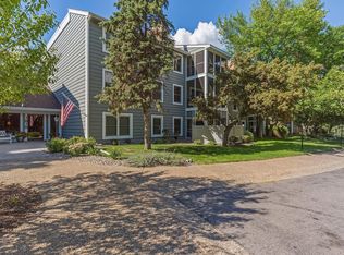 3030 Saint Albans Mill Rd APT 115, Minnetonka, MN 55305