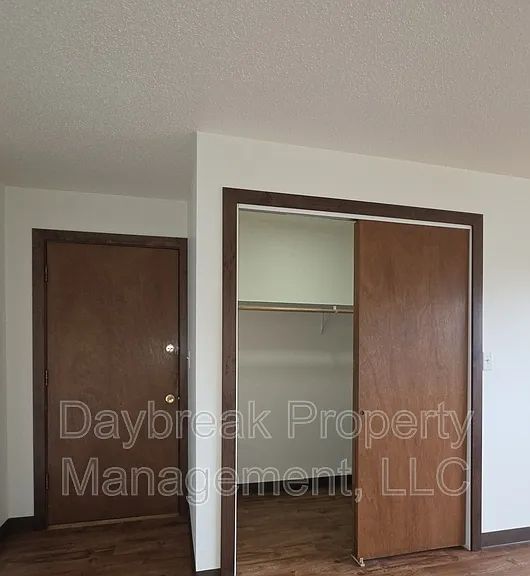 41 8th Ave N #15 — Photo 17