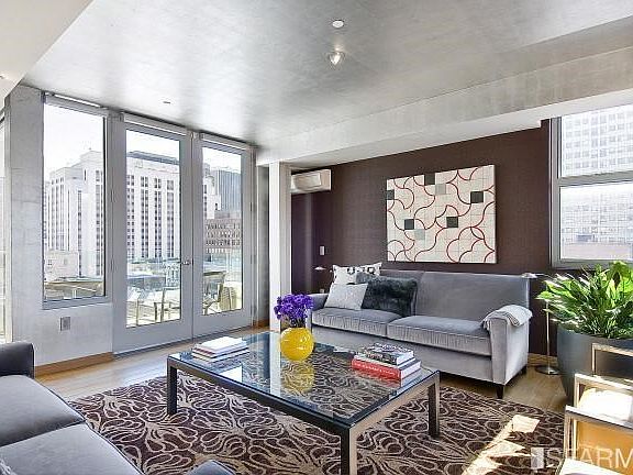 5th image of 845 Montgomery St Unit Penthouse 1