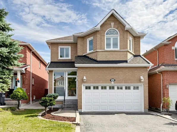 890 Blyleven Blvd, Mississauga, ON L5V 2J3