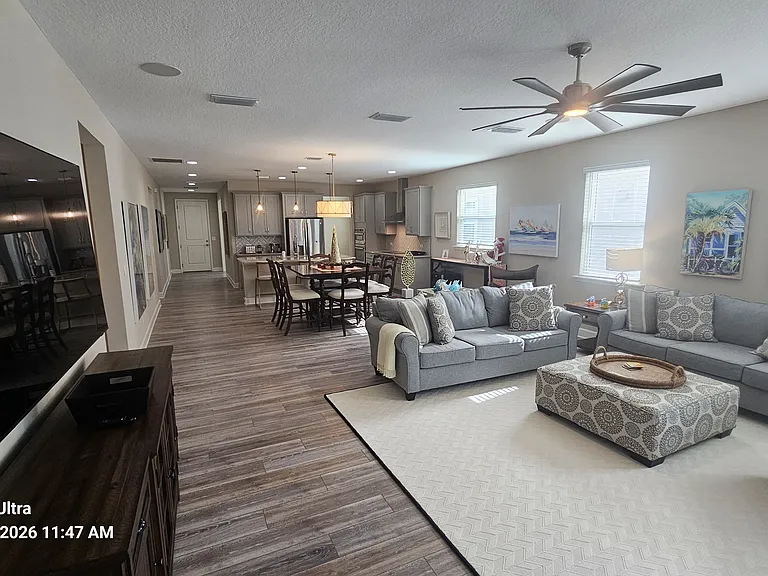 21 Los Lagos Blvd — Photo 37