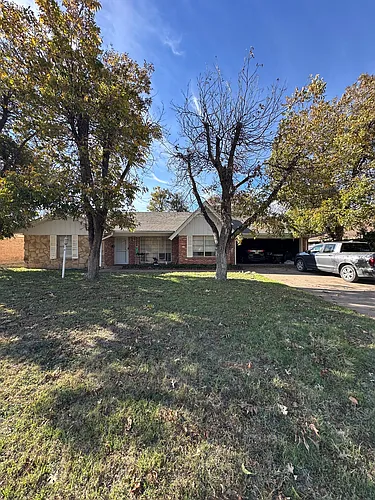 3110 S Willis St Photo 1