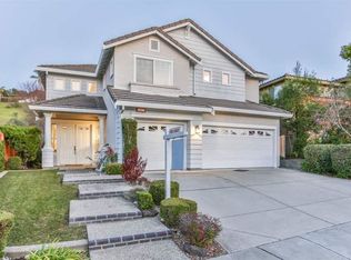 25310 Gold Hills Dr, Castro Valley, CA