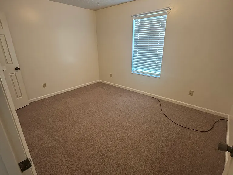 160 Spring St #1 — Photo 7