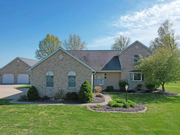 211 Oak St, Damiansville, IL 62215