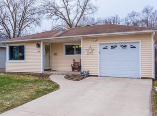 1208 7th St NE, Rochester, MN 55906