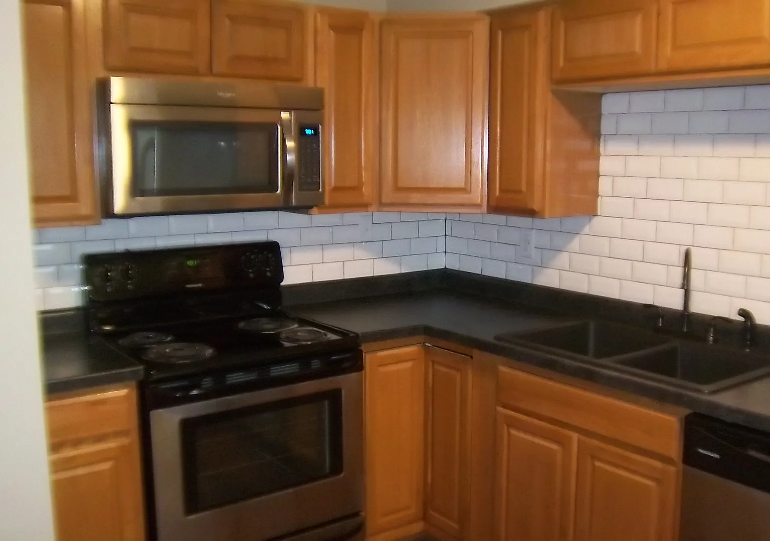 2 bed, $1,050 — Photo 4