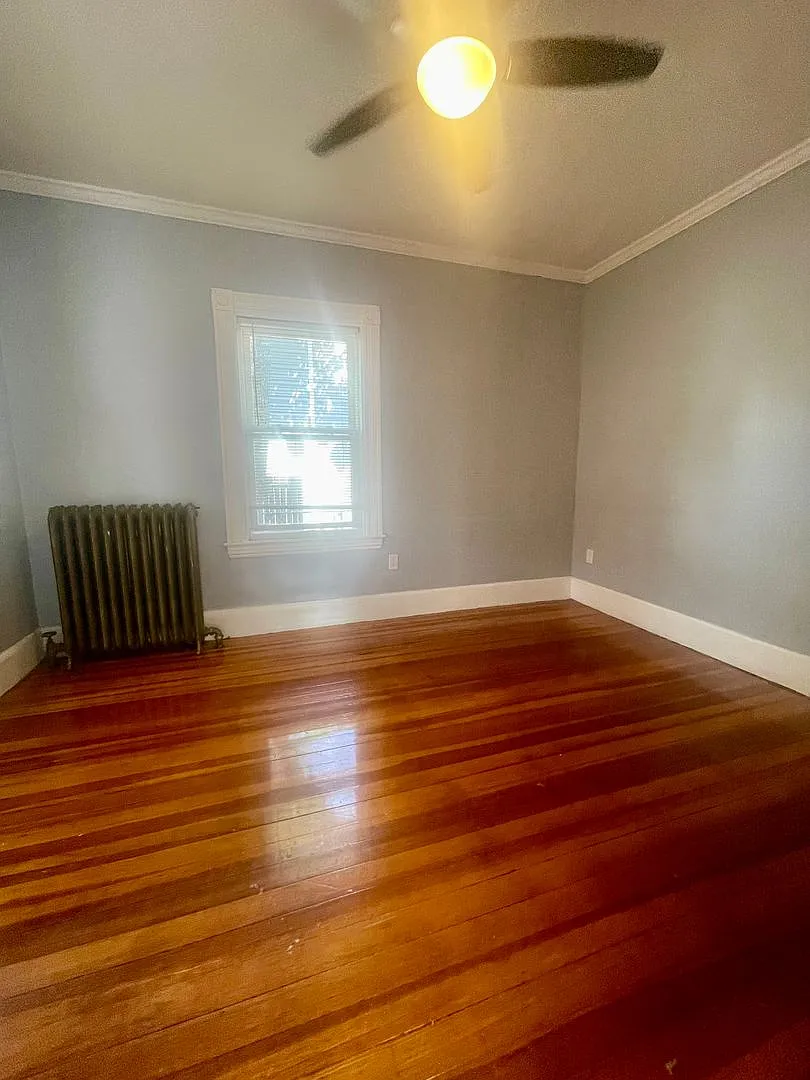 289 Webster St — Photo 4