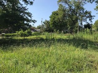 221 SW 3rd St, Spiro, OK 74959