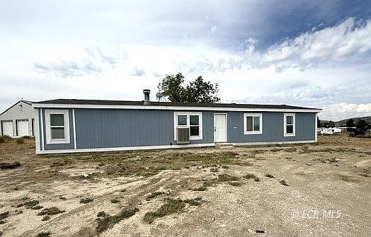 1st image of 365 Berry Creek Pl