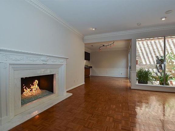 Entertaining was and still is the glow of these amazing Sellers. If if was St. Patrick's Day, the green beer flowed. If family was visiting, friends were invited for the Paula Dean Brunch. The spacious size of the living area, dining area and kitchen