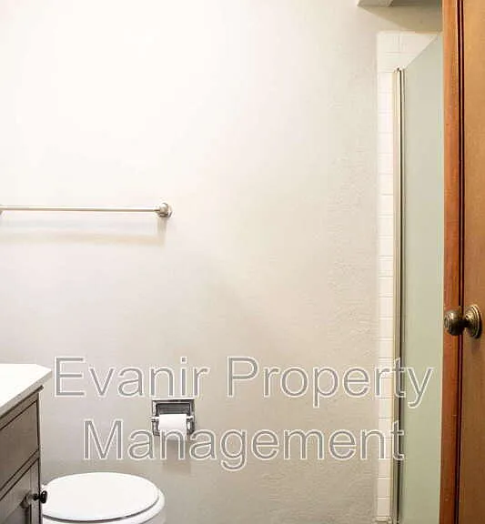 3164 Honeysuckle Dr — Photo 21