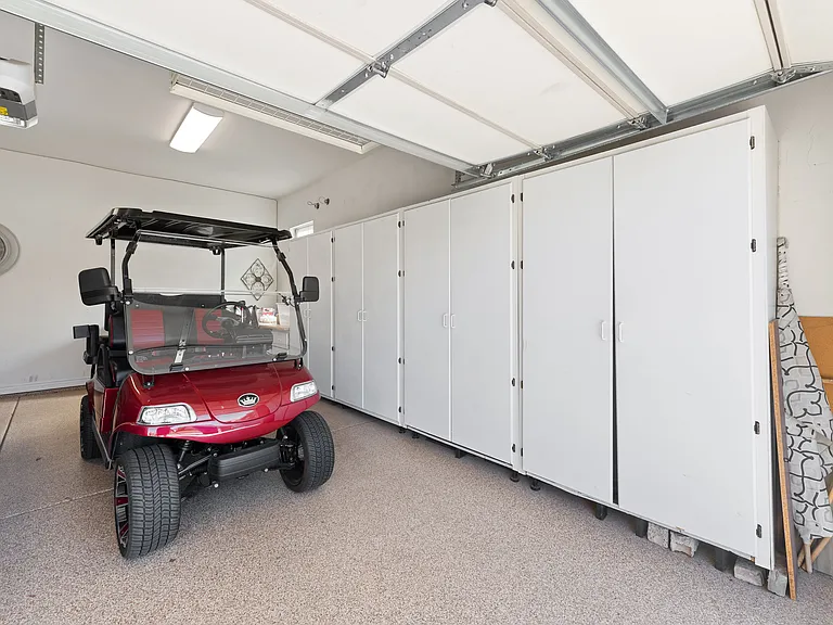 Golf cart