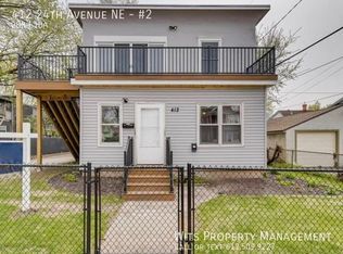 412 24th Ave NE #2, Minneapolis, MN 55418