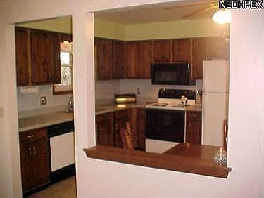 4th image of 210 Hemlock Dr