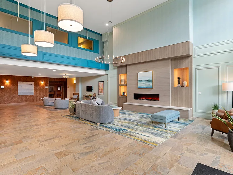 Bentley House — Photo 18