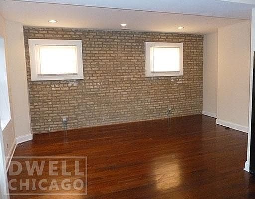 5th image of 6500 N Claremont Ave #65043w