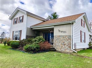 22658 Skeltontown Rd, Cambridge Springs, PA 16403