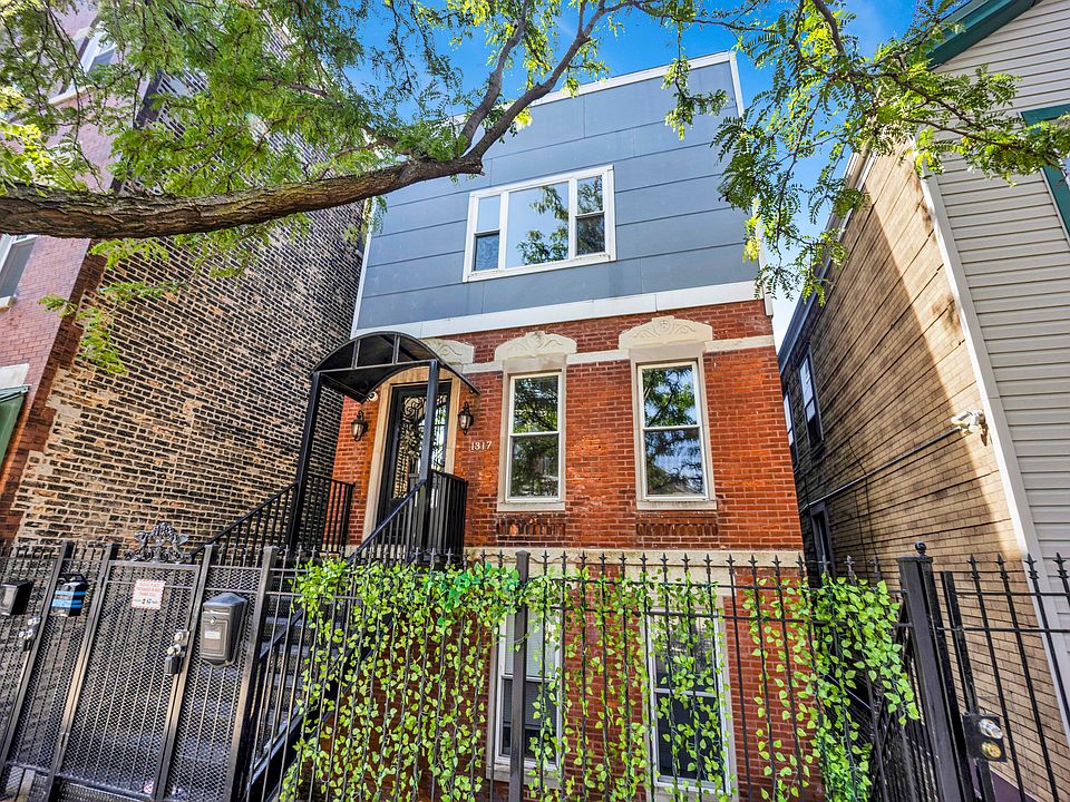 1st image of 1317 W 18th Pl #2F