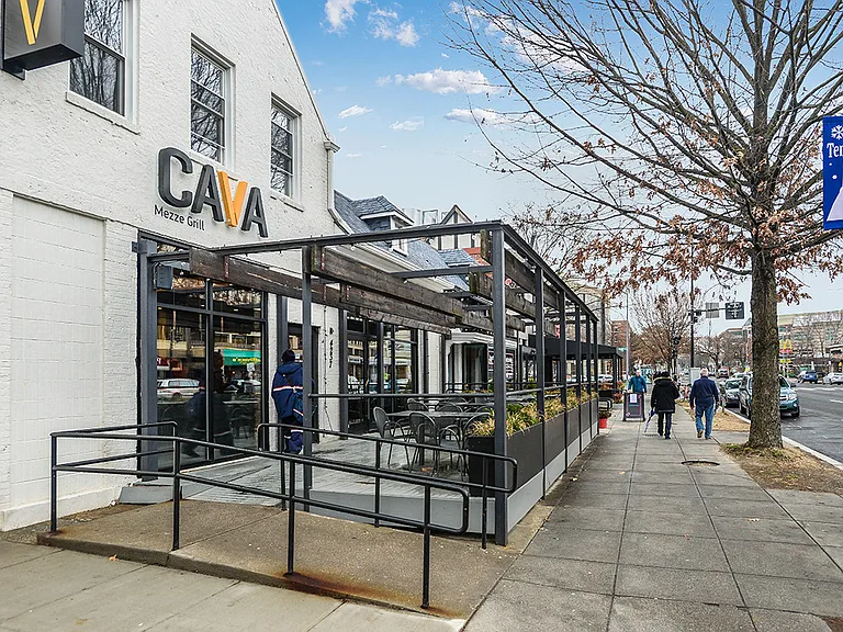 Restaurants and bars in Tenleytown