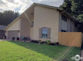 1605 Anderson St, Irving, TX 75062