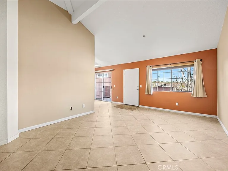 409 Utica Ave #D36 — Photo 7