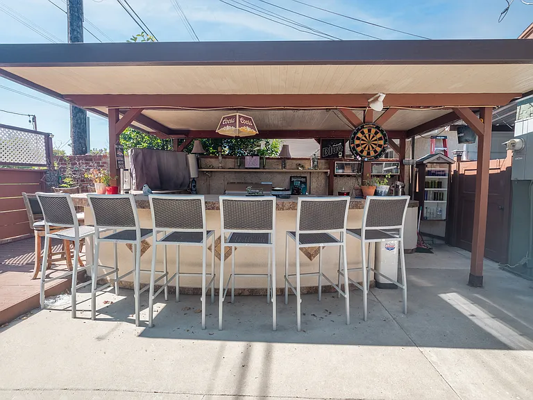 15724 Carfax Ave — Photo 31
