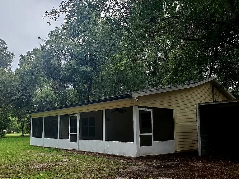 200 Little Star Rd — Photo 1