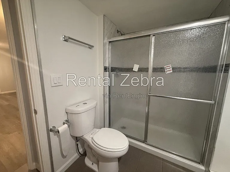 8301 Trout Ave #9 — Photo 16