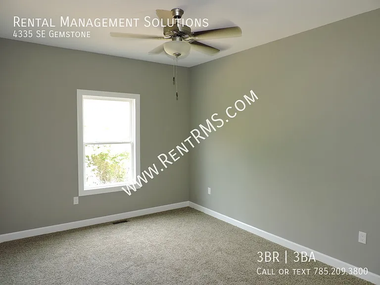 4335 SE Gemstone Ln — Photo 5