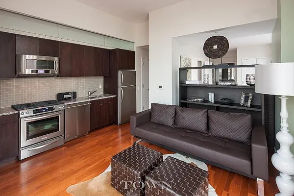 Rented by Town Residential | media 21