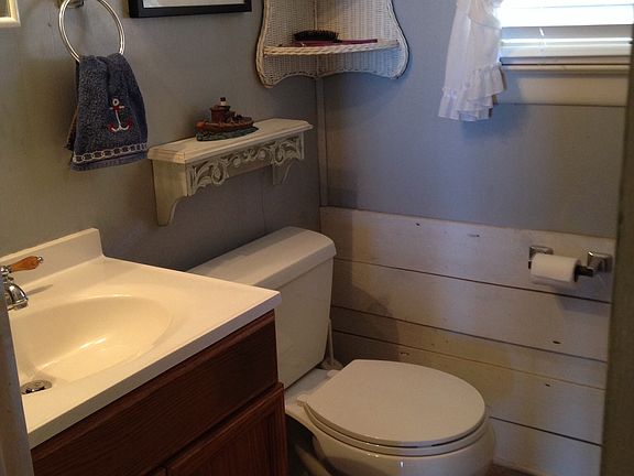 Bathroom 1 main house