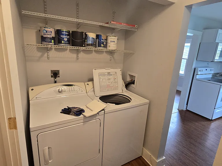 State Cir — Photo 1