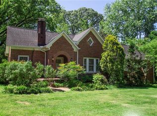 315 W South 1st St, Seneca, SC 29678