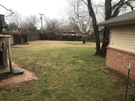 4th image of 3515 NW Arlington Ave
