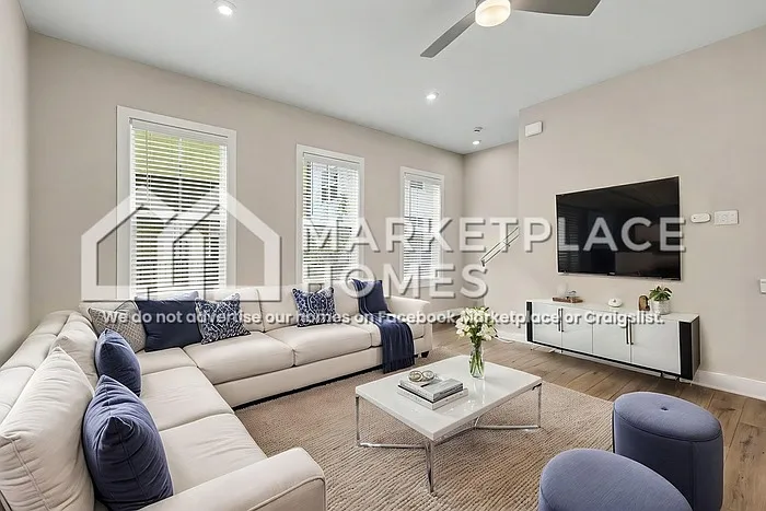 2 bed, 2.5 bath, 1360 sqft, $2,495 — Photo 3