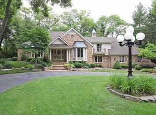 1 Goshen Woods Est, Edwardsville, IL 62025