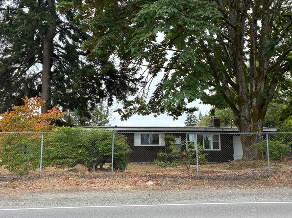 1038 108th St S, Tacoma, WA 98444